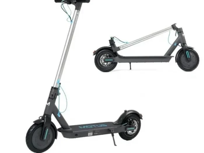 Trotinette Electrique - Motus - Scooty 8.5" - 25km Autonomie - 36V - 700 W - 7.8Ah - Pliable