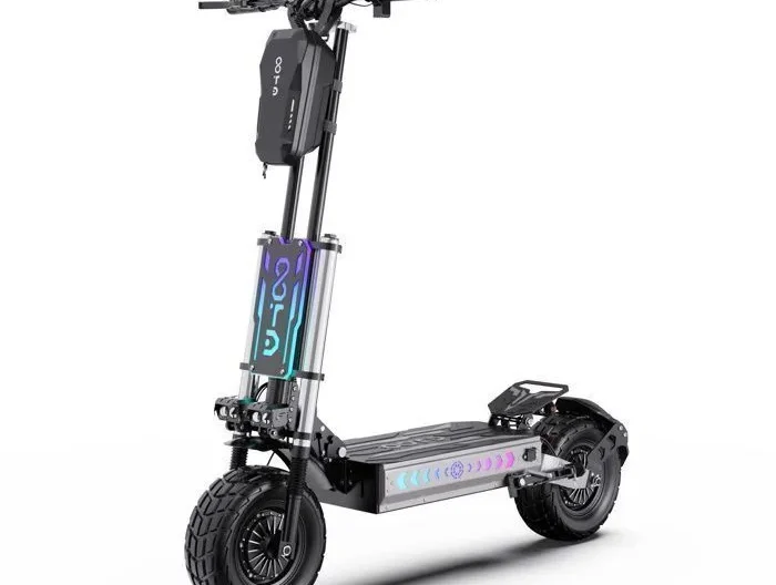 Trottinette Electrique Pliable OOTD T90- Moteur 4200W（2100W+2100W) - Batterie 60V 31.2Ah - pneu tout-terrain 13" - Autonomie 120km